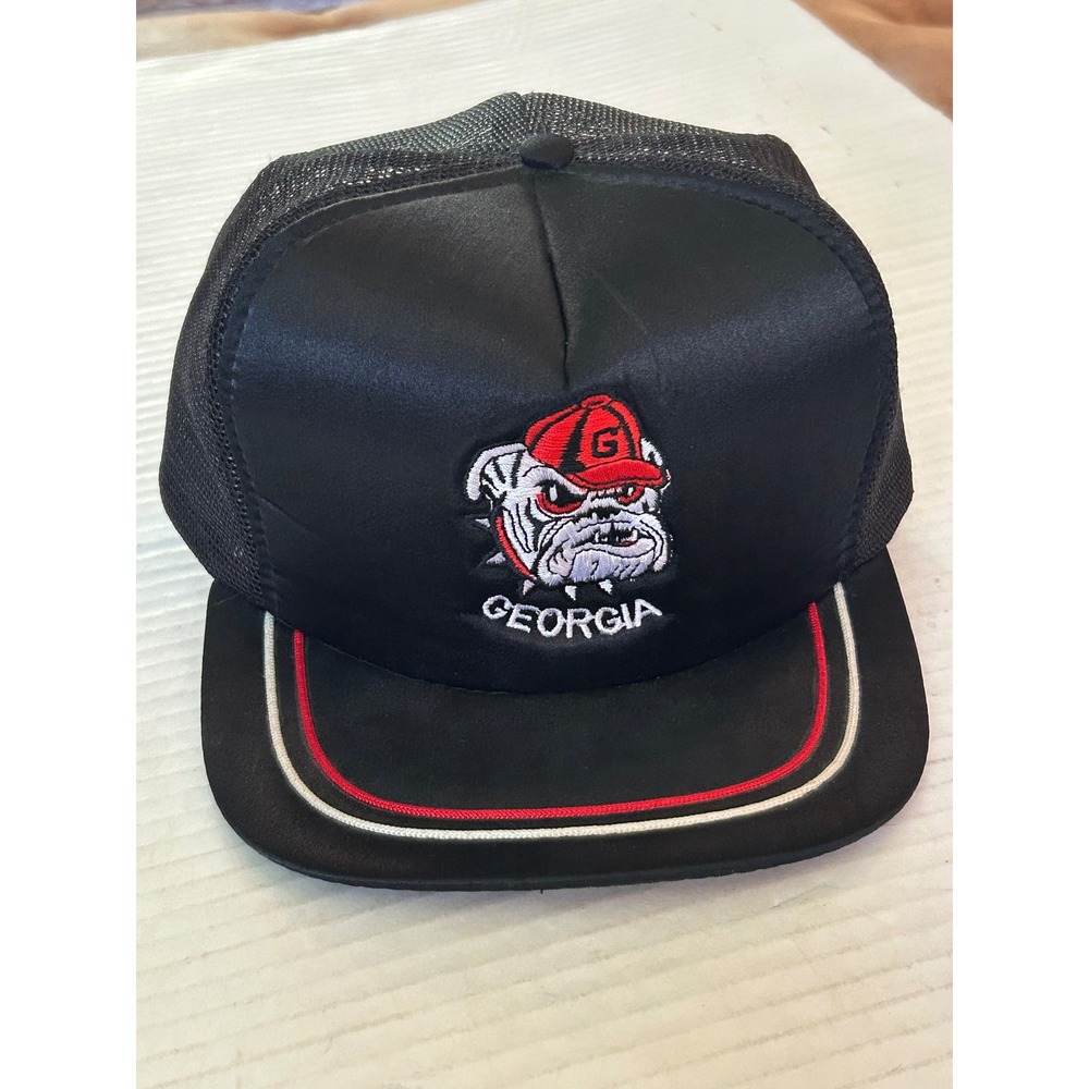 Galaxy Caps Georgia Bulldogs Trucker Hat Mens OSFA Black Vintage Mesh Snapback